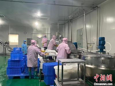 今夏鲜友严守质量关 每一滴果汁的背后